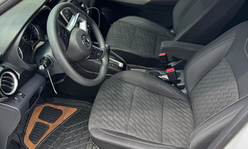 Nissan Kicks 1.6 Adv...