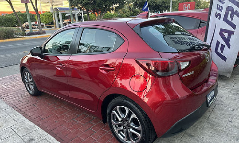 Mazda Mazda 2 2019...