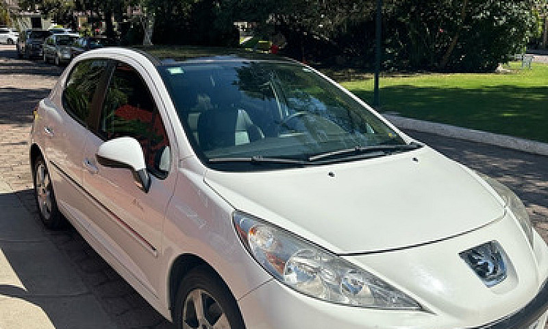 Peugeot 207 1.6 5P F...