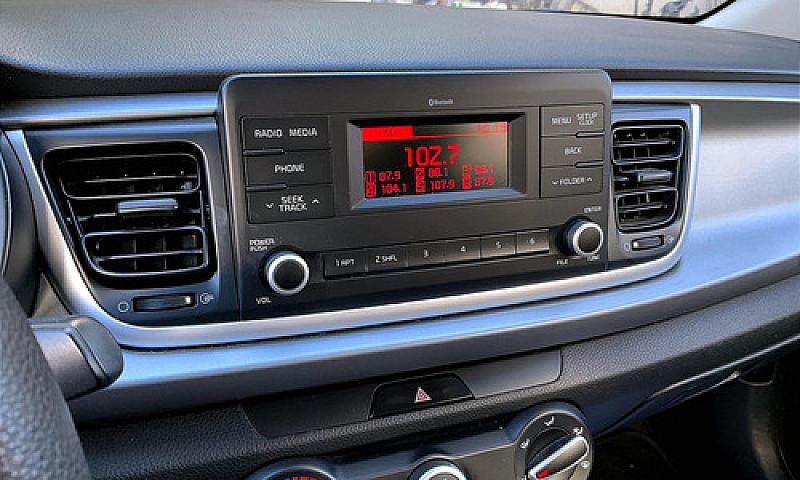 Kia Rio 2020...