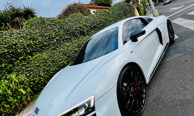 Audi R8 Coupé 5.2 V1...
