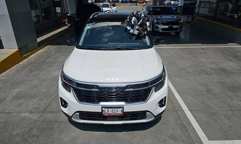 Kia Seltos 2024...