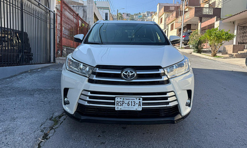 Toyota Highlander 20...