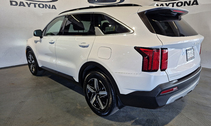 Kia  Sorento  2023...