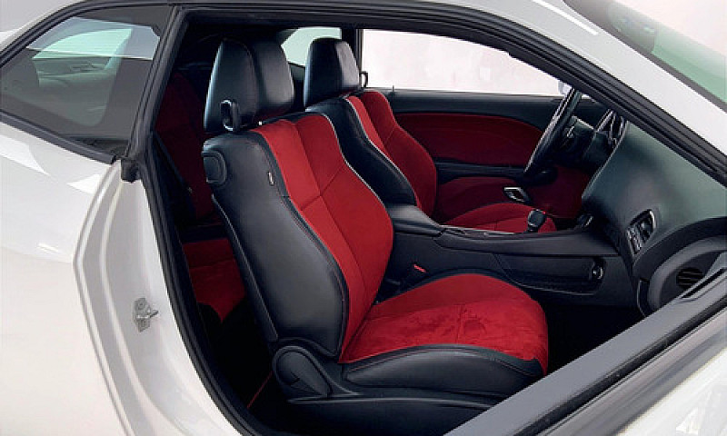 Dodge Challenger 201...