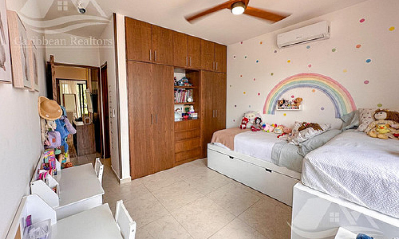 Casa En Venta En Aqu...