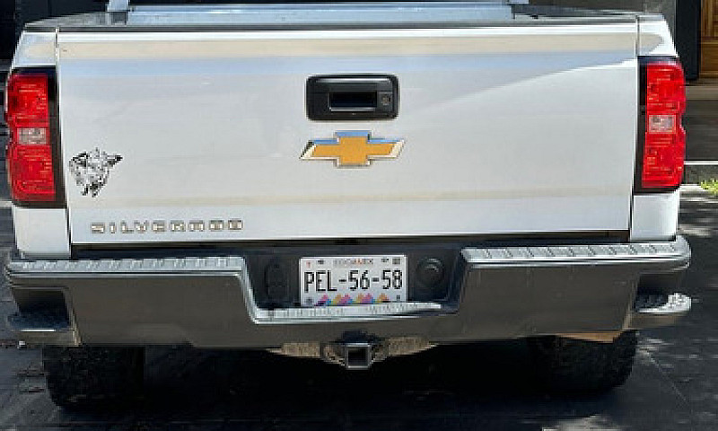 Chevrolet Silverado ...
