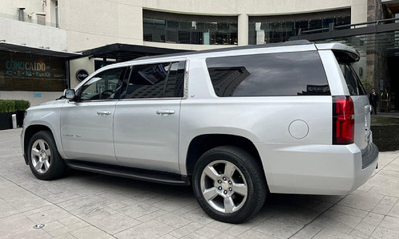 Chevrolet Suburban L...