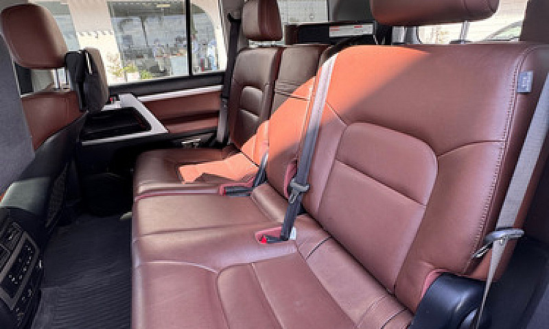 Toyota Land Cruiser ...