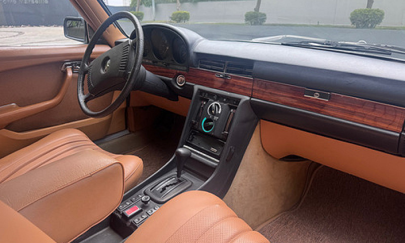 Mercedes Benz 450 Se...