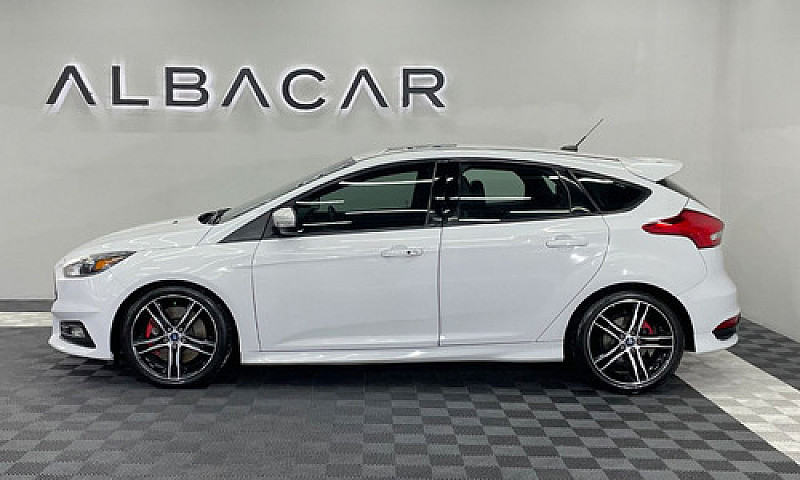 Ford Focus 2016...