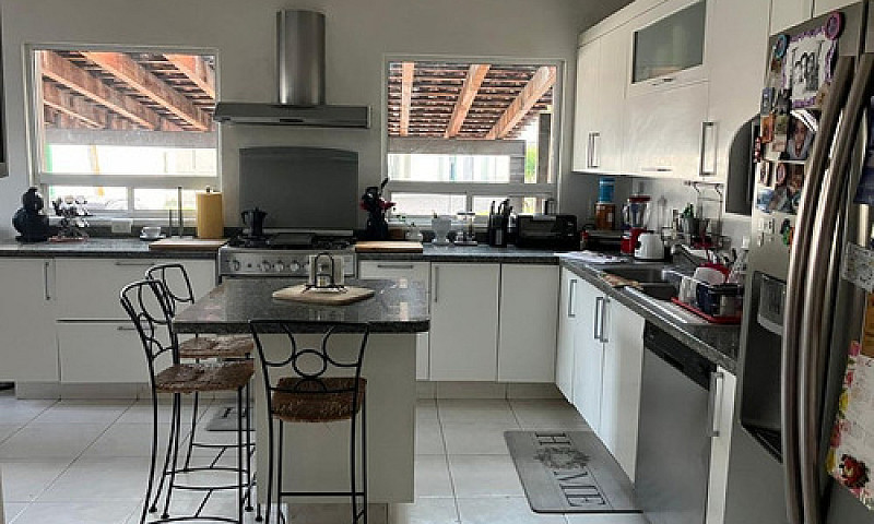 Casa En Venta En Met...