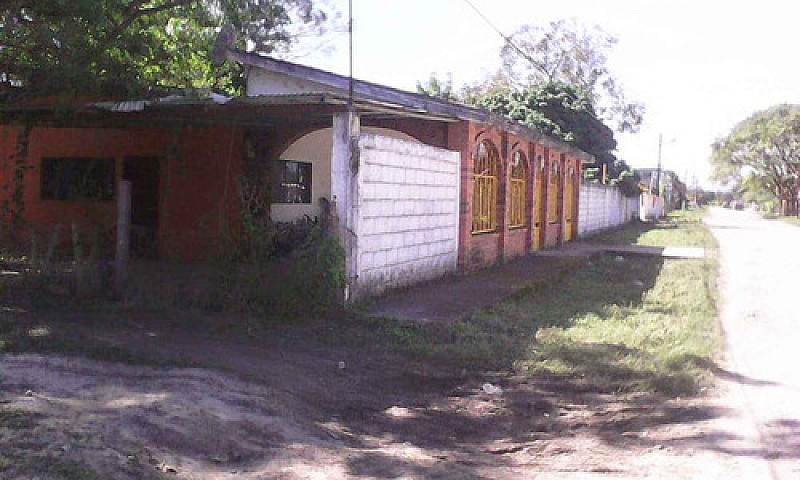 Venta Casa Con Terre...