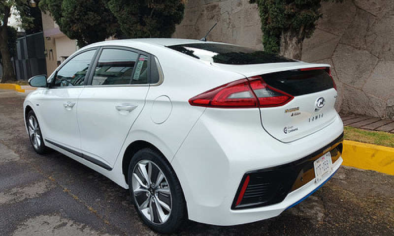 Hyundai Ioniq 1.6 Li...