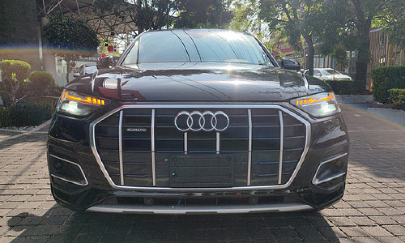 Audi Q5 2022...