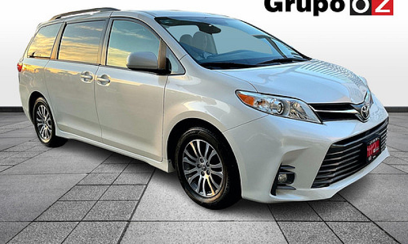 Toyota Sienna 2020...