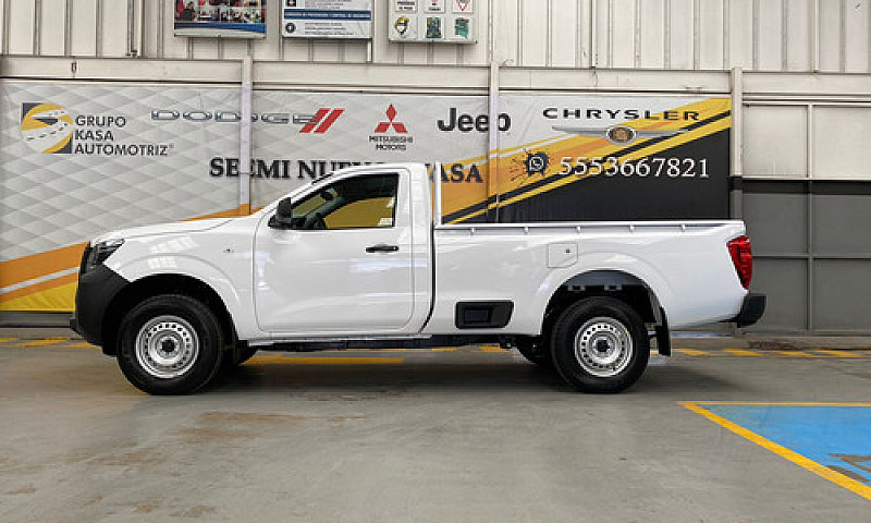 Nissan Np300 2022 2....