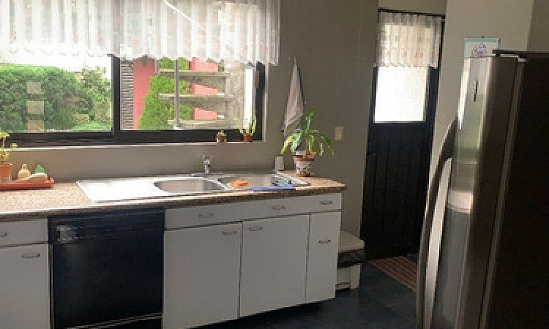 Casa En Venta Con 5 ...