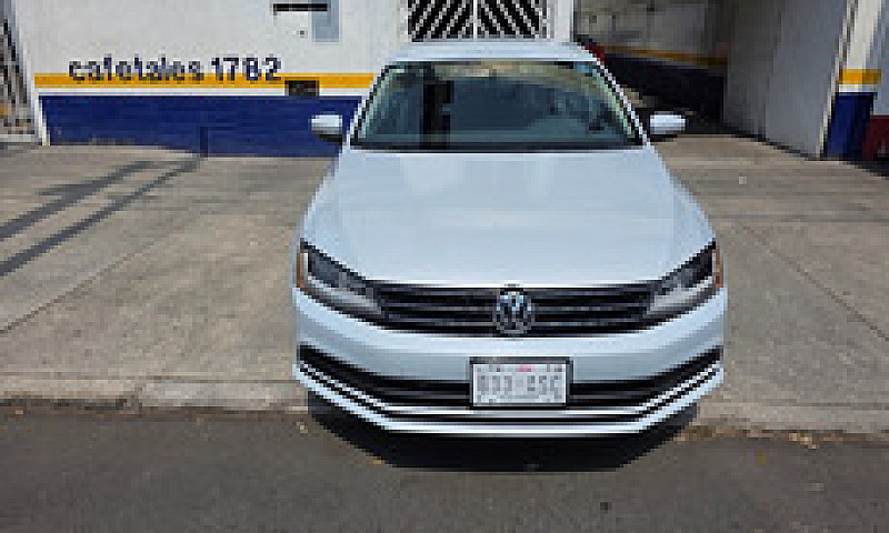 Volkswagen Jetta 2.5...