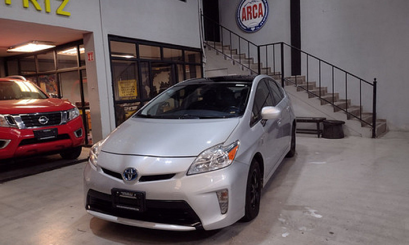 Toyota Prius 2015...