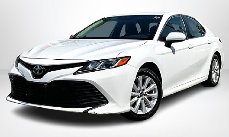 Toyota Camry 2020...
