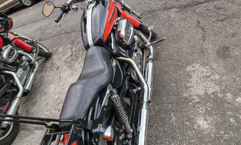 Harley Sportster 120...