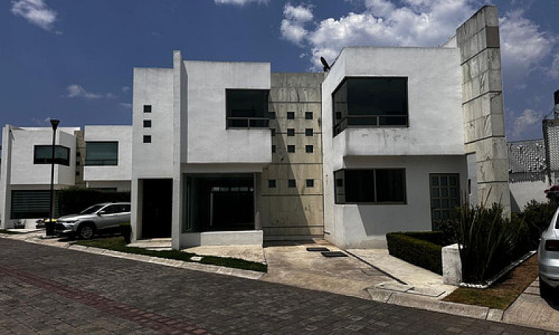 Casa En Venta En Met...