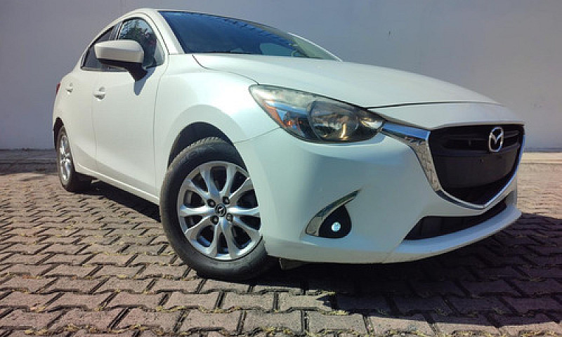 Mazda Mazda 2 2019...