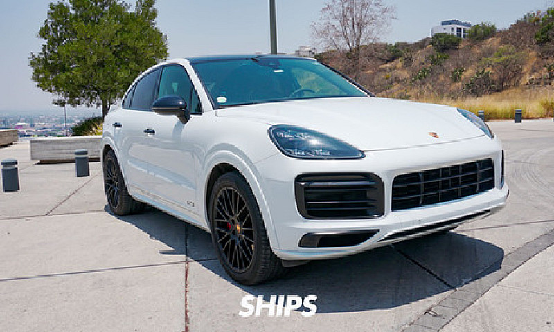 Porsche Cayenne 2022...