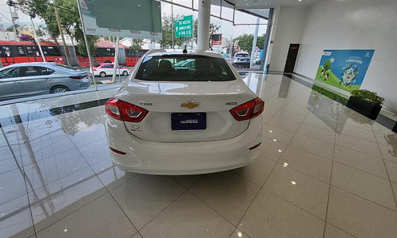 Chevrolet Cruze 2017...