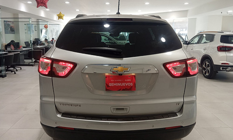 Chevrolet Traverse 2...