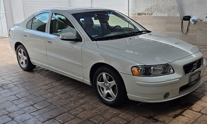 Volvo S60 2.5 T...