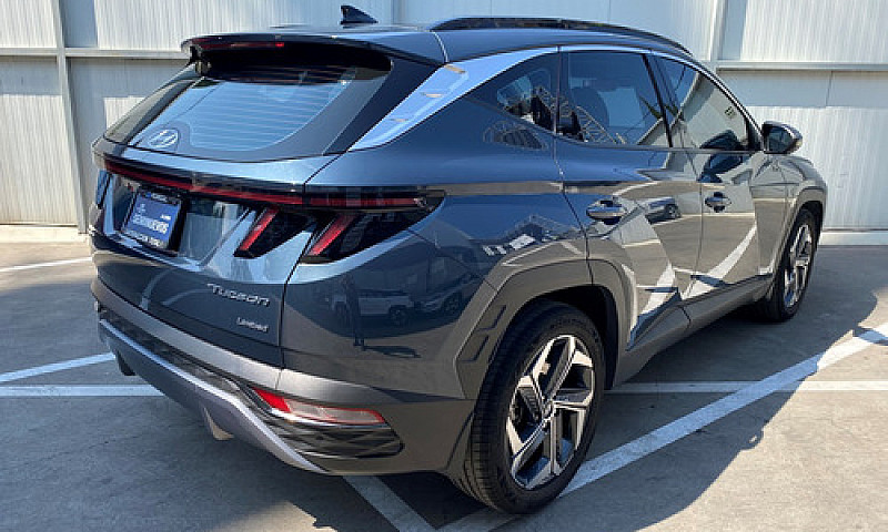 Hyundai Tucson 2023...