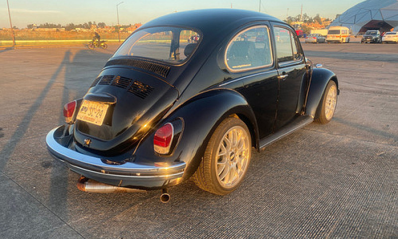 Volkswagen Sedan 197...