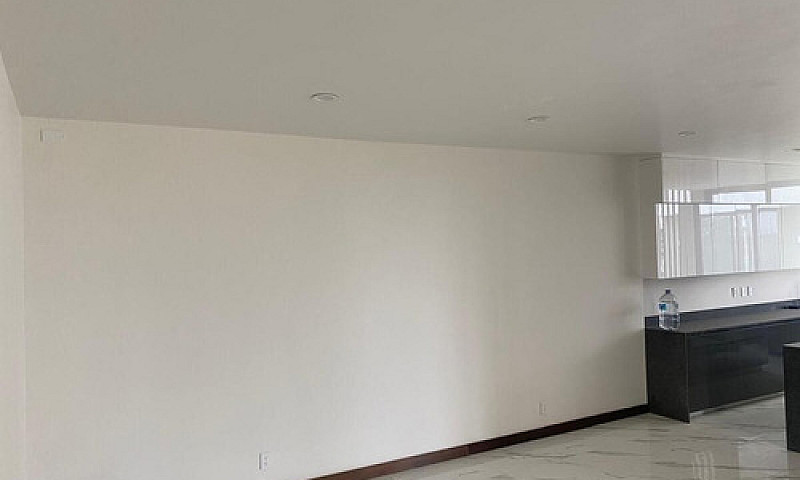 Casa En Venta En Zon...