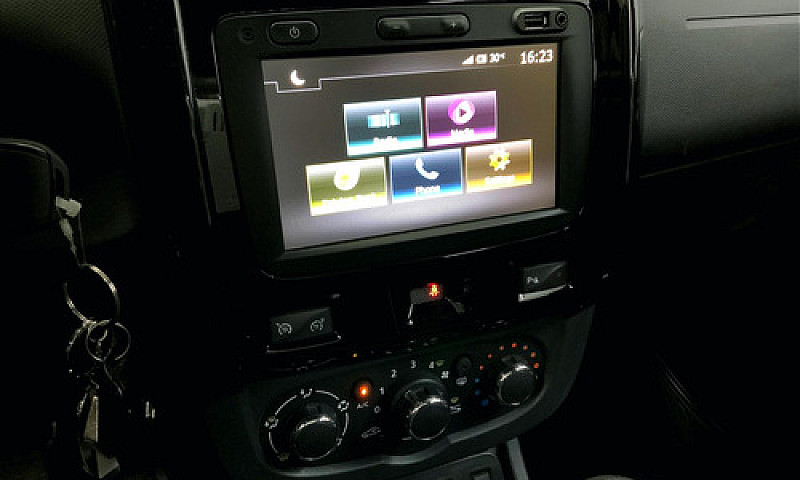 Renault Oroch 2019...