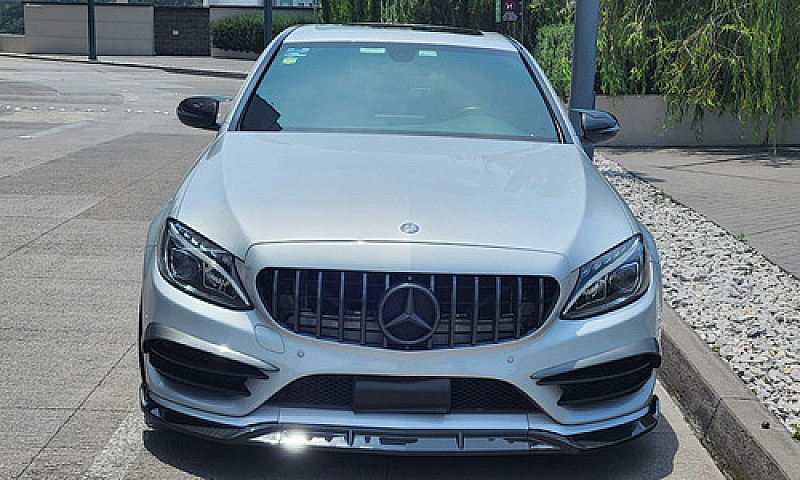 Mercedes-Benz Clase ...