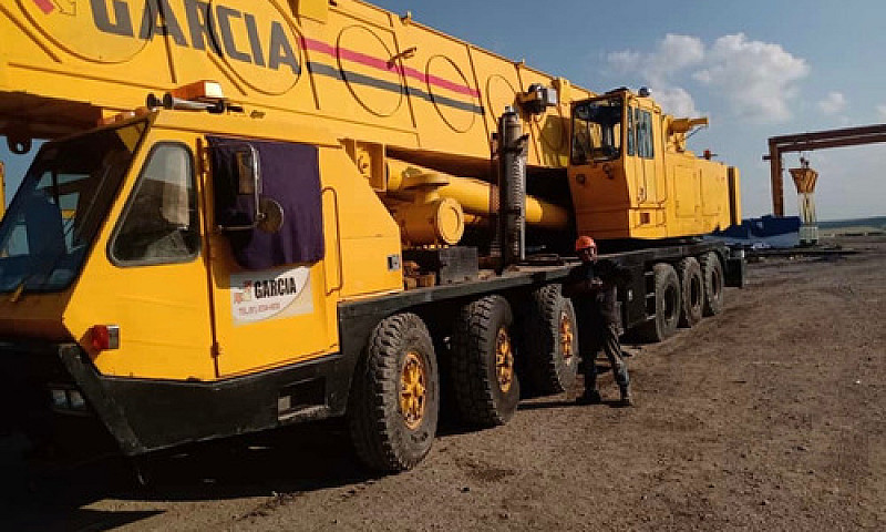 Grua Sobre Camión Gr...
