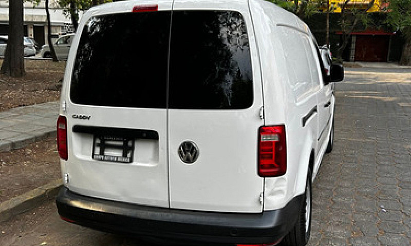 Volkswagen Caddy 1.6...