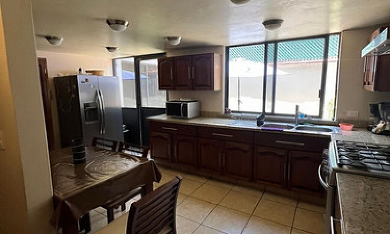Casa En Venta Y Rent...
