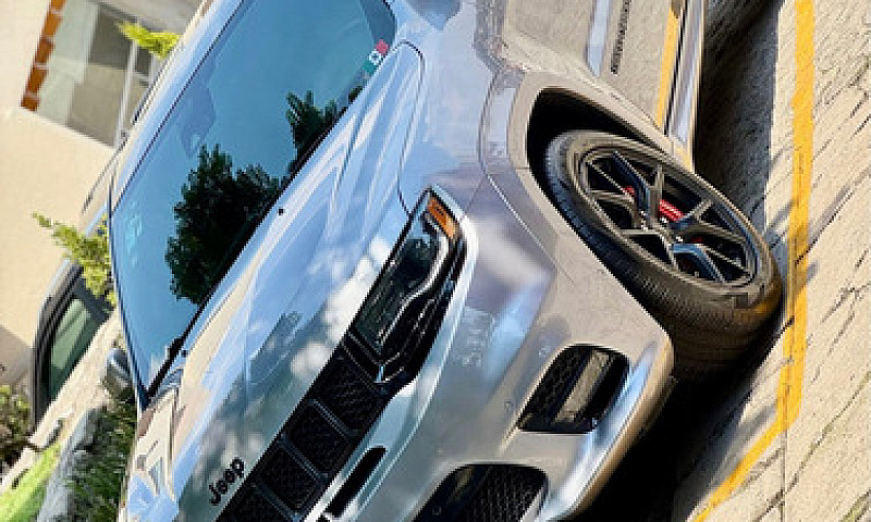 Jeep Grand Cherokee ...