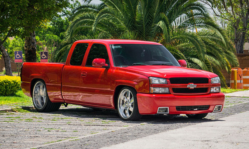 Chevrolet Silverado ...