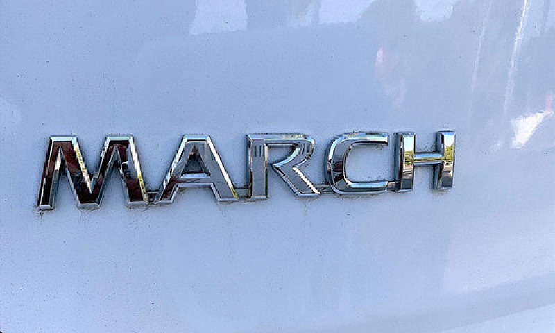 Nissan March 2021...