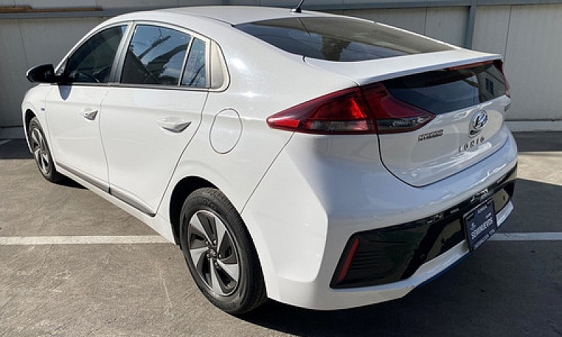 Hyundai Ioniq 2018...