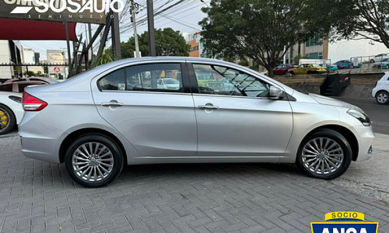 Suzuki Ciaz Gls Prem...