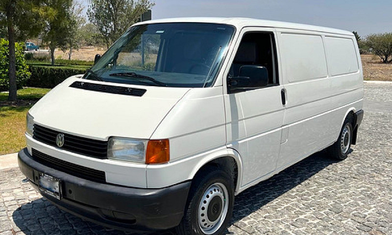 Volkswagen Eurovan 2...