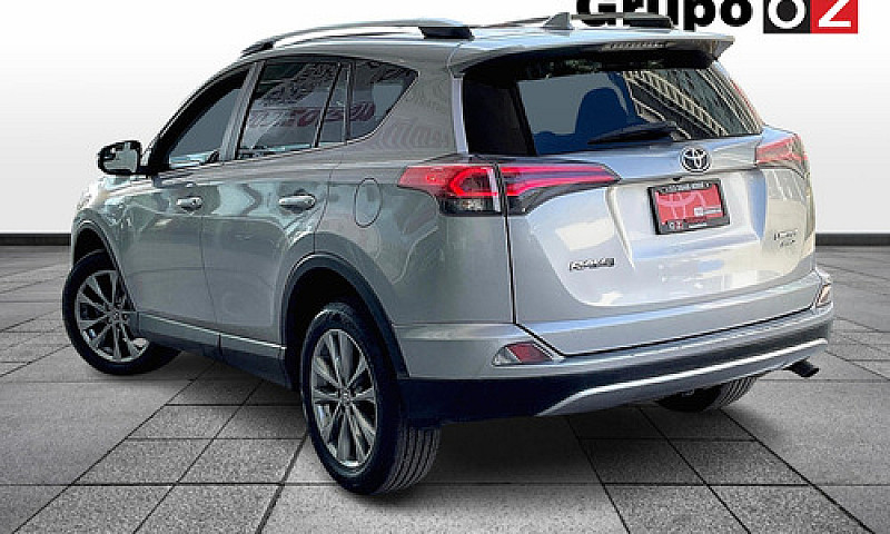 Toyota Rav4 2017...