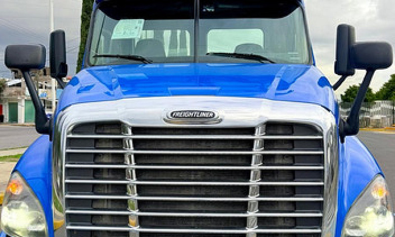 Torton Freightliner ...