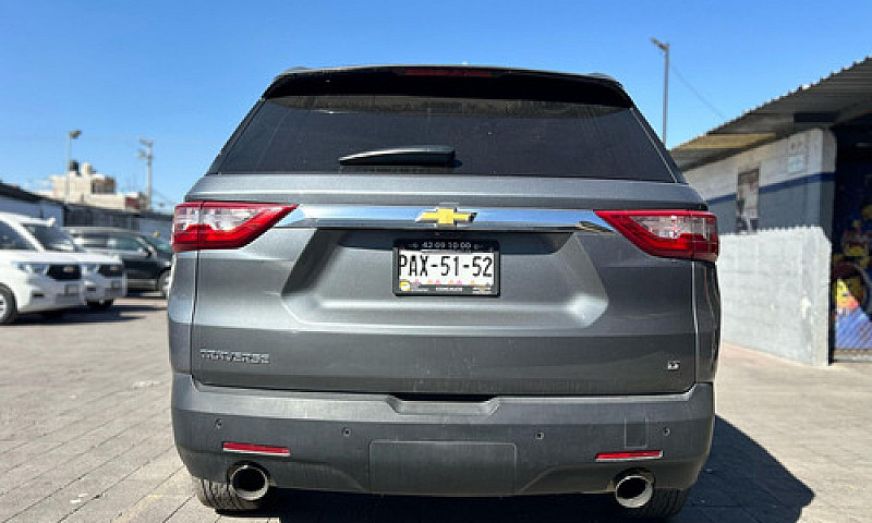 Chevrolet Traverse 2...