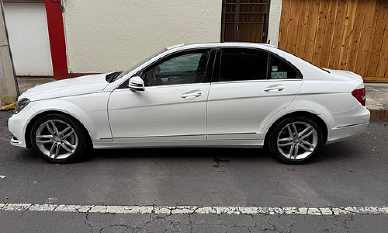 Mercedes-Benz Clase ...